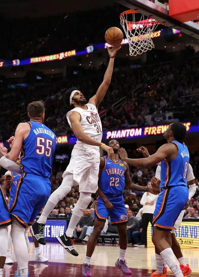 包含NBA豪强争霸胜者雄踞榜首精彩回顾不容错过的词条
