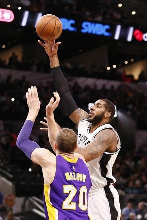 西部强队快船对阵湖人,谁能笑到最后的简单介绍 西部强队快船对阵湖人,谁能笑到最后的简单介绍