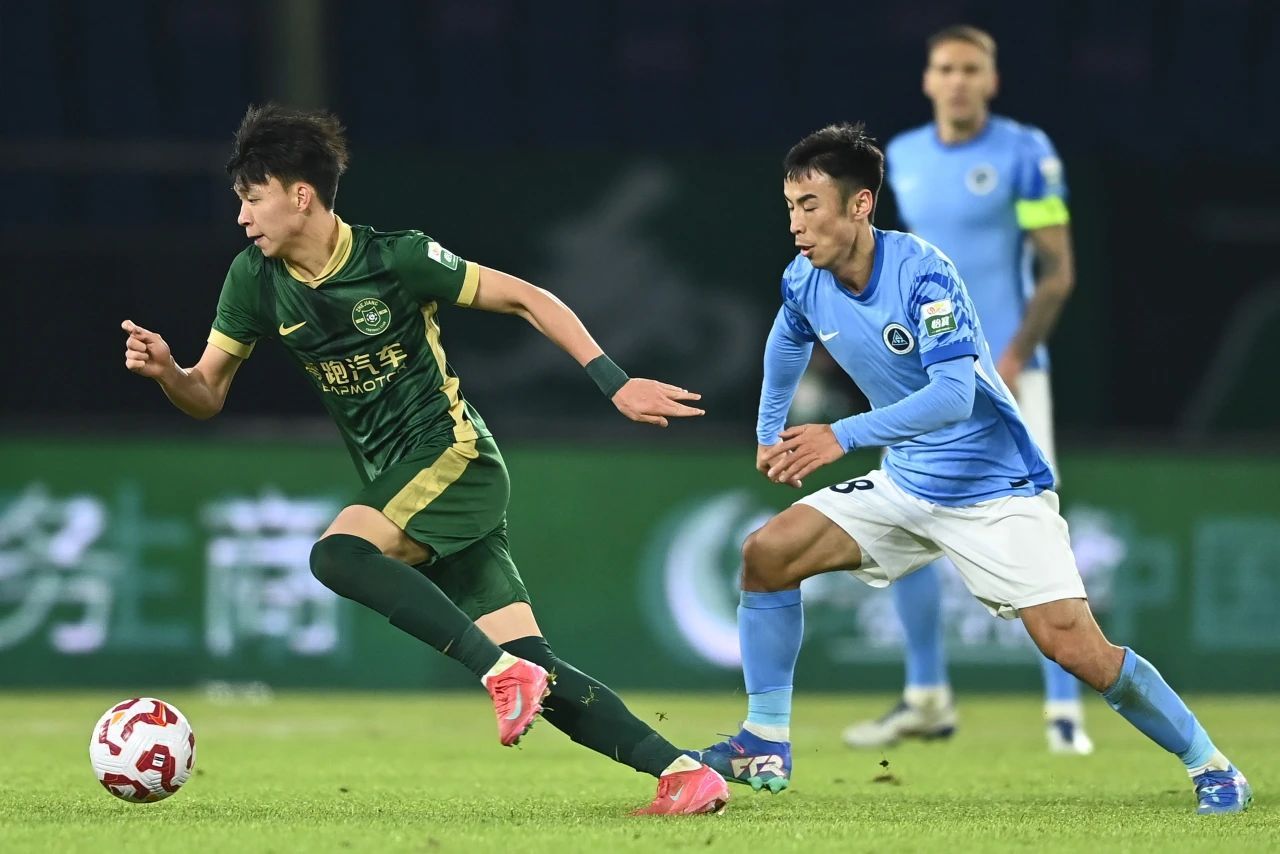 新晋球员展现出色表现,帮助球队获得胜利的简单介绍 新晋球员展现出色表现,帮助球队获得胜利的简单介绍