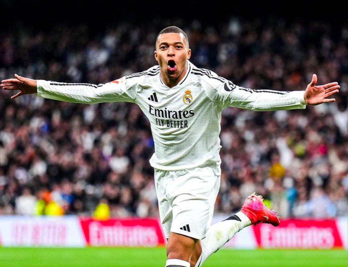 巴萨翻盘韩国，姆巴佩完成帽子戏法