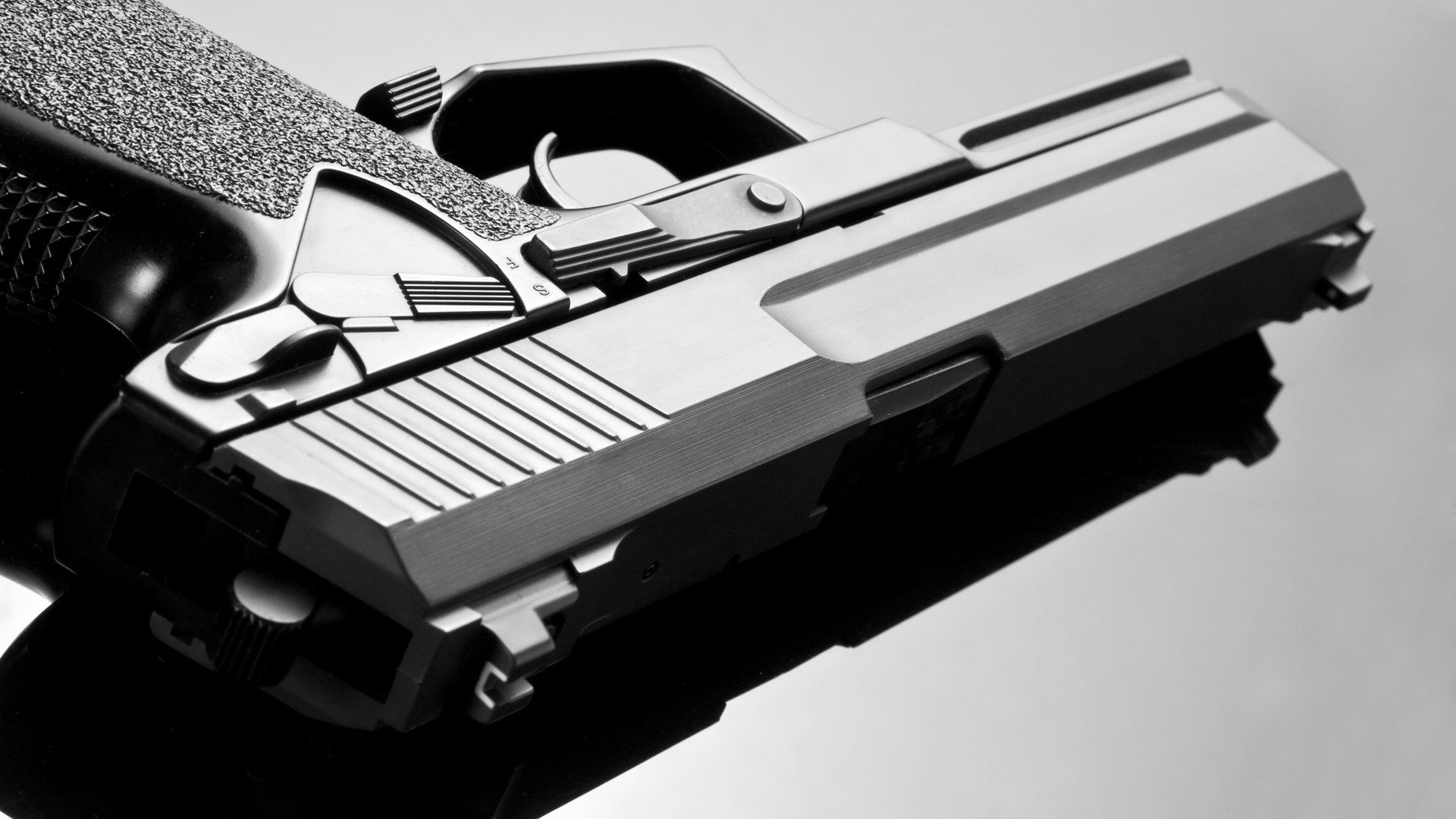 丹麦对阵瑞典的烽火，C罗的自我救赎之路