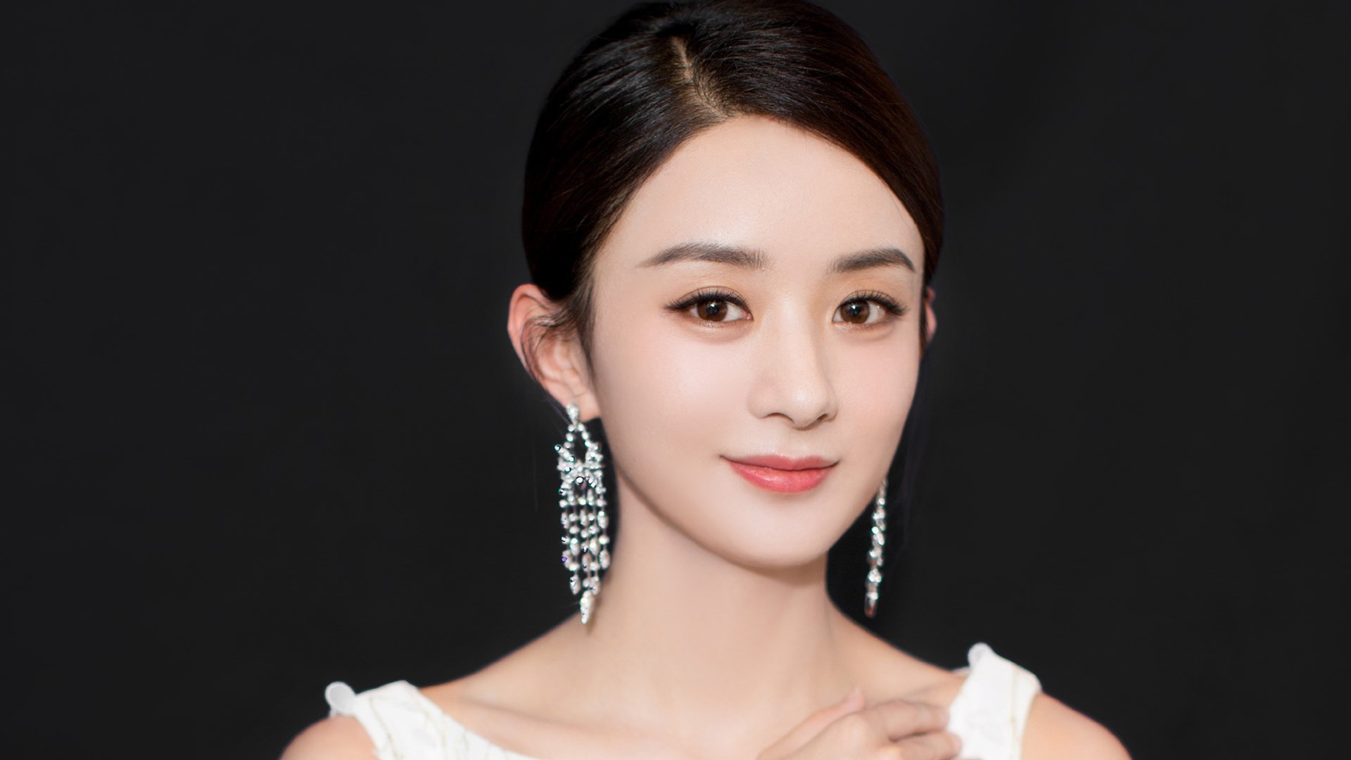 背水一战，本泽马压力下爆发助球队绝境逢生