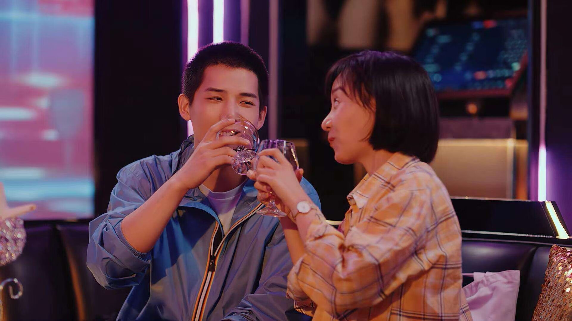 战术制胜与巨星闪耀,从新疆压制到格林接管